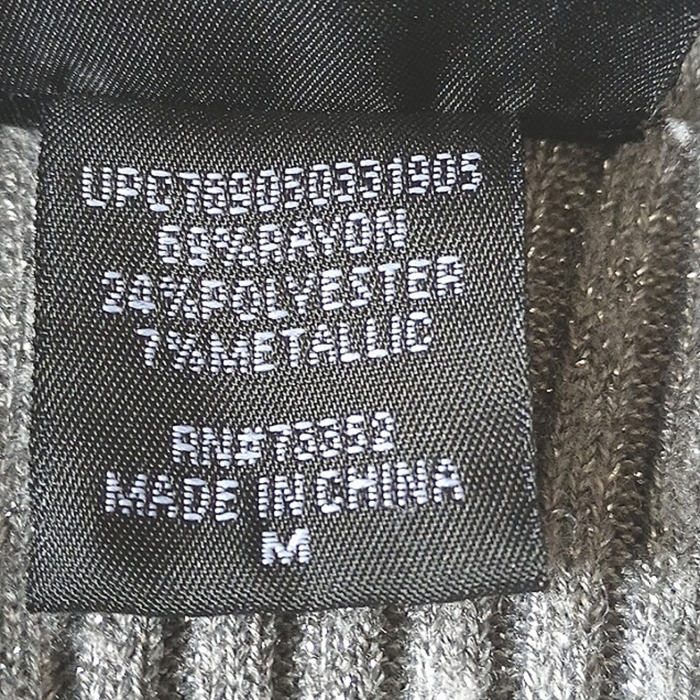 Jr. Size M, Silver/Gray, metallic sweater - Picture 5 of 5